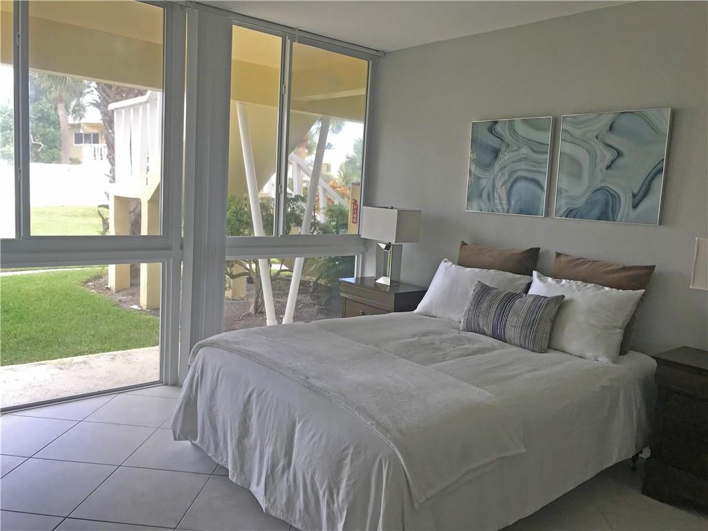 LIGHTHOUSE BAY CONDO - Residential Lease
