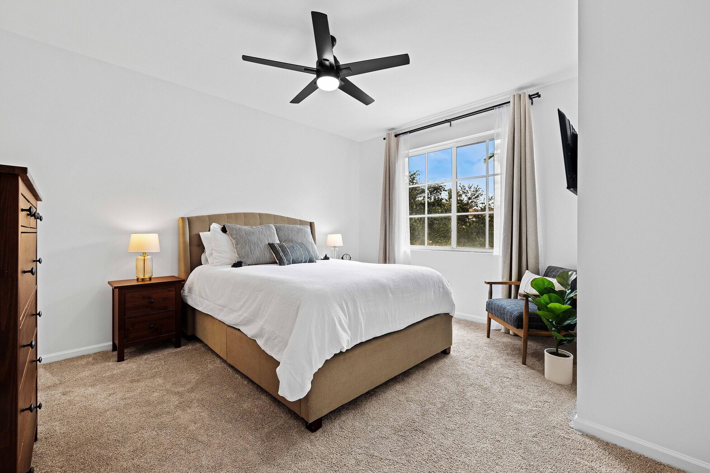 ST ANDREWS AT POLO CLUB CONDO - Residential Lease