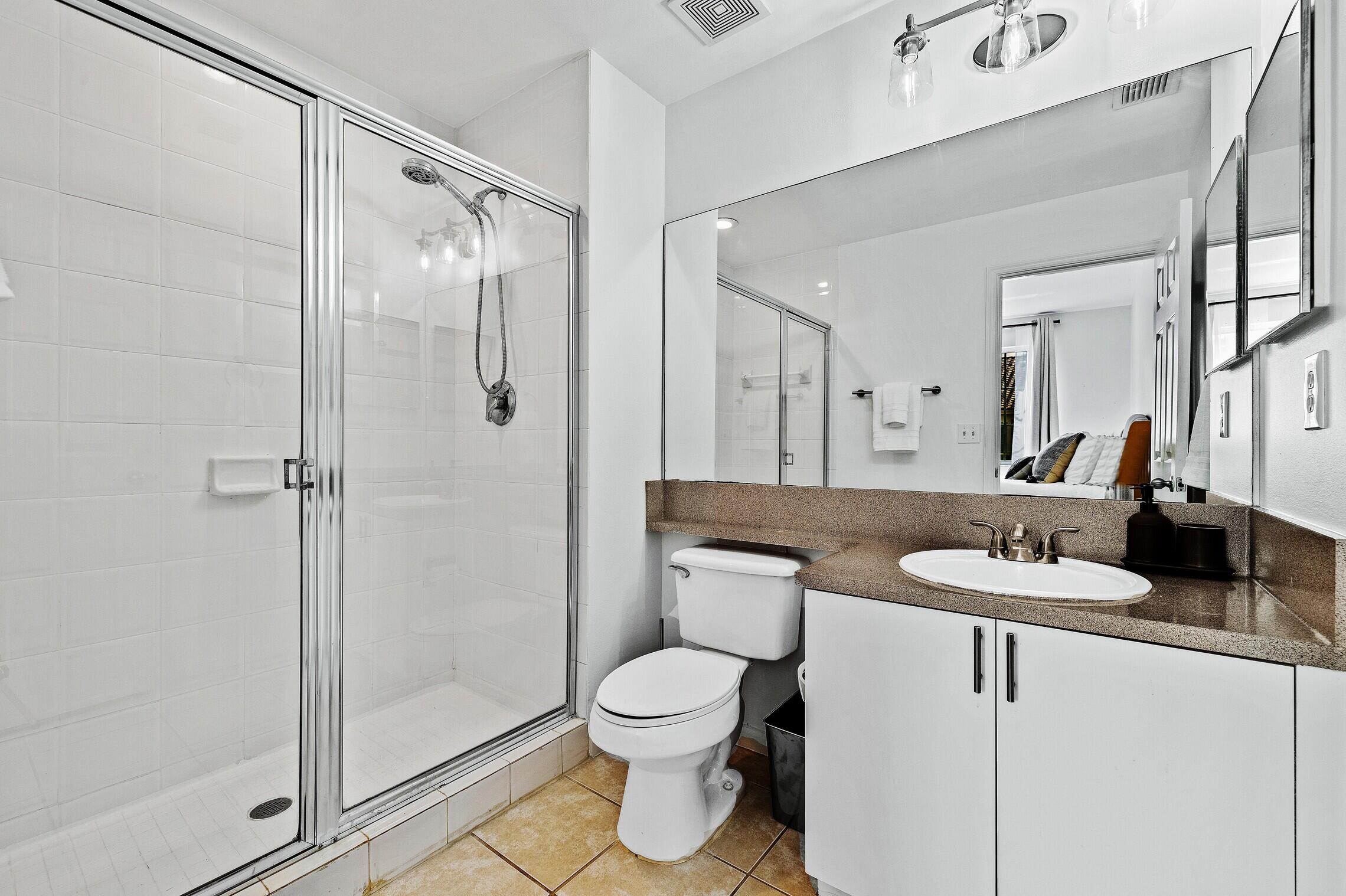 ST ANDREWS AT POLO CLUB CONDO - Residential Lease