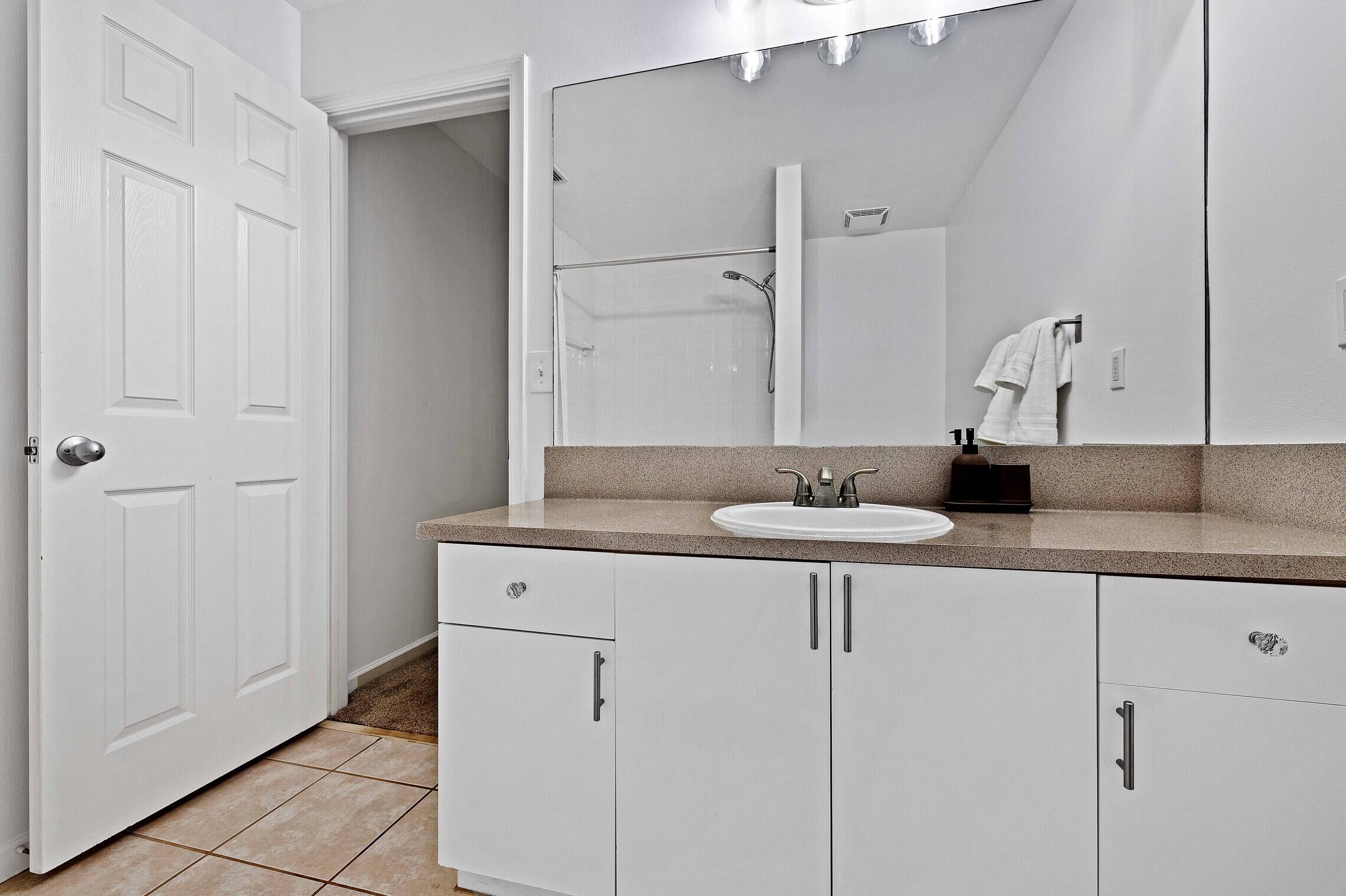 ST ANDREWS AT POLO CLUB CONDO - Residential Lease