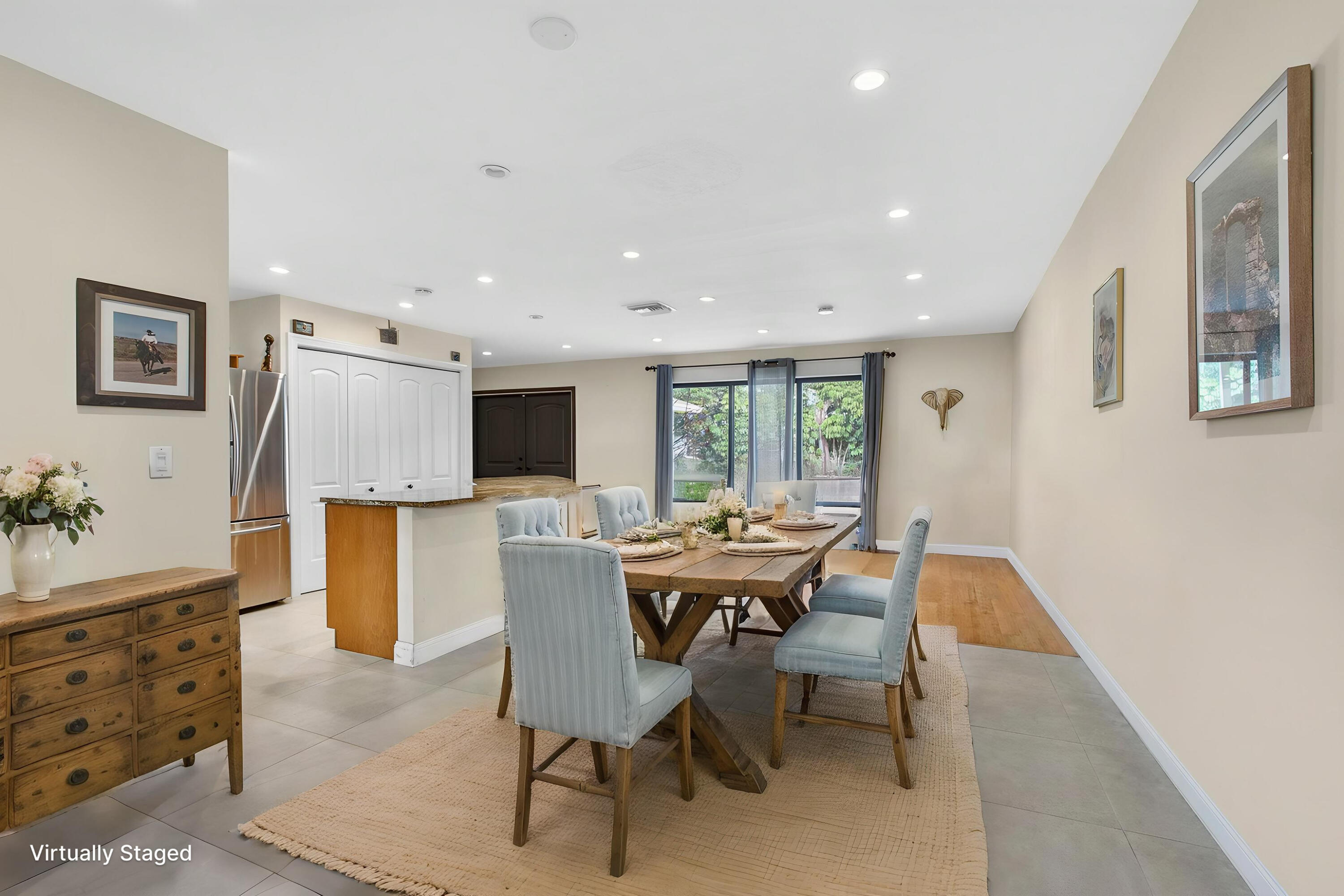 PALM BEACH LITTLE RANCHES - Residential