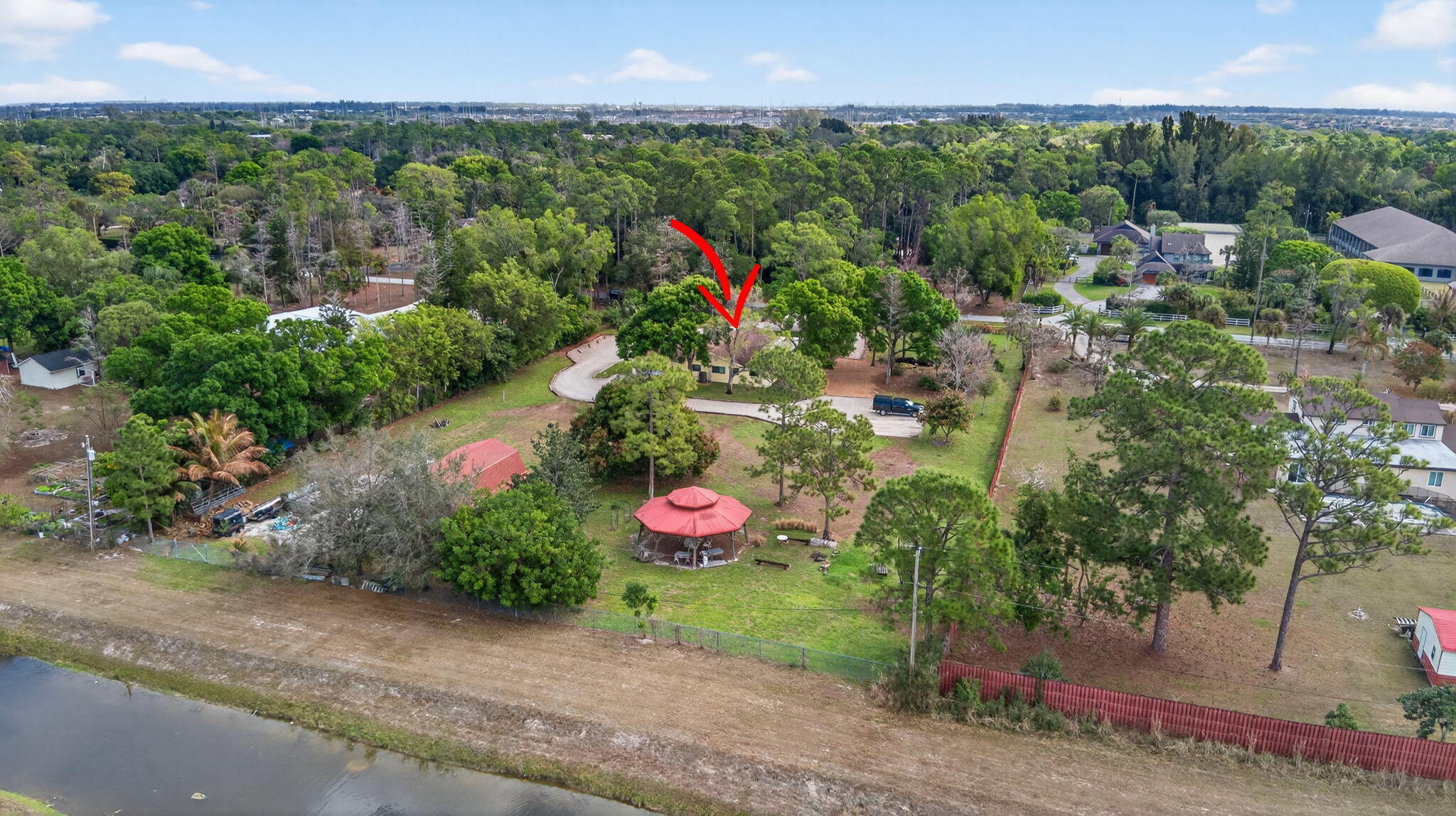 PALM BEACH LITTLE RANCHES - Residential