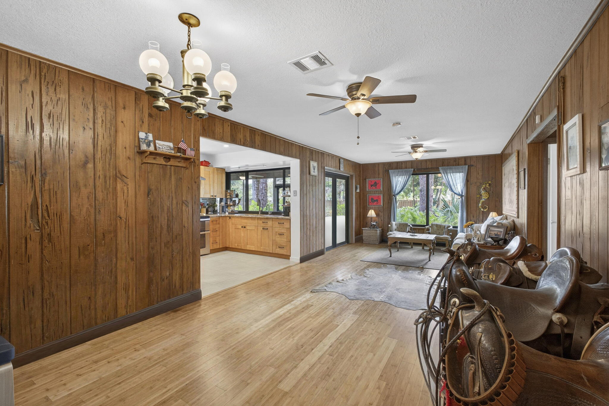 PALM BEACH LITTLE RANCHES - Residential