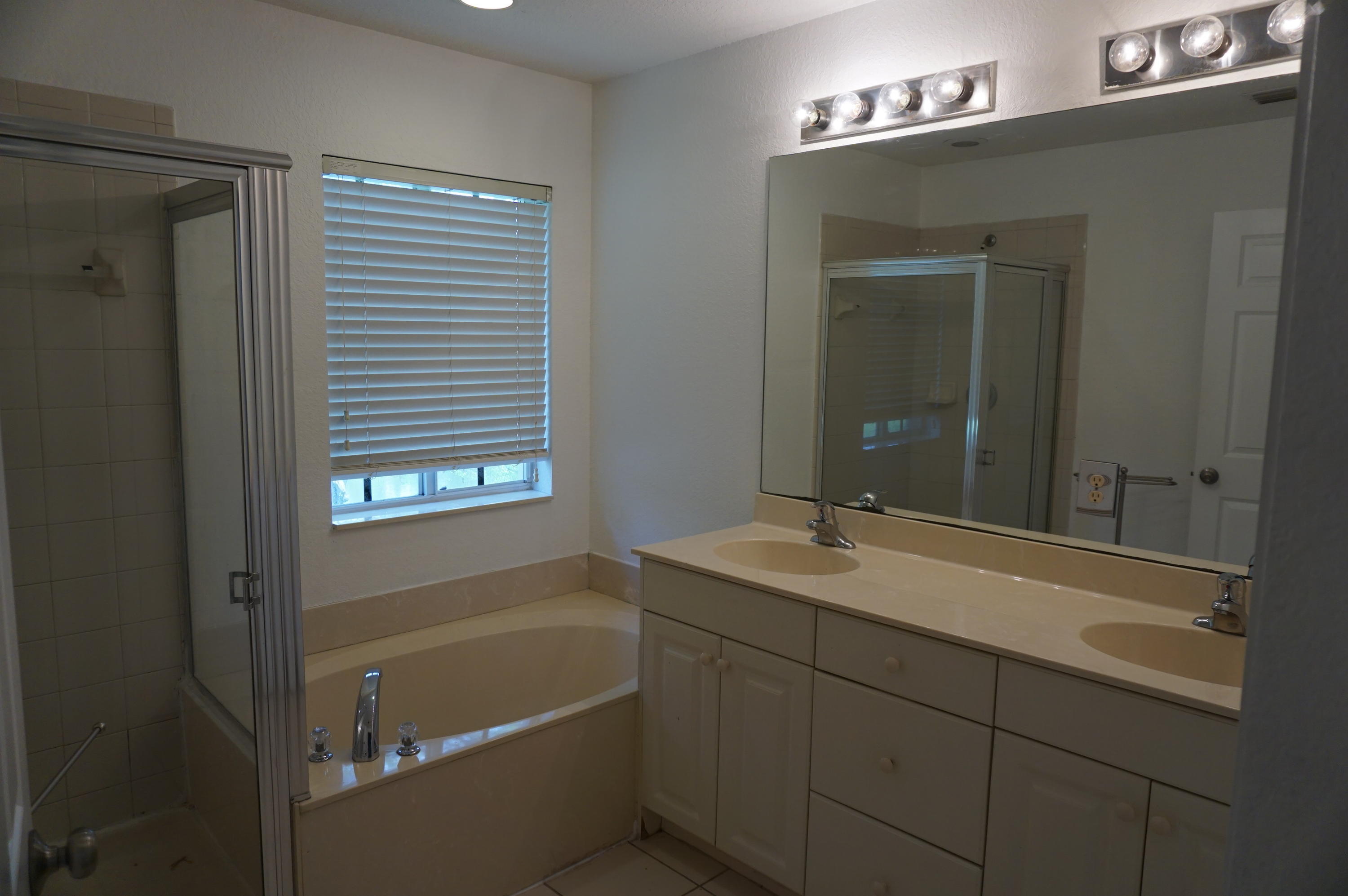 MARSH HARBOUR - Residential Lease