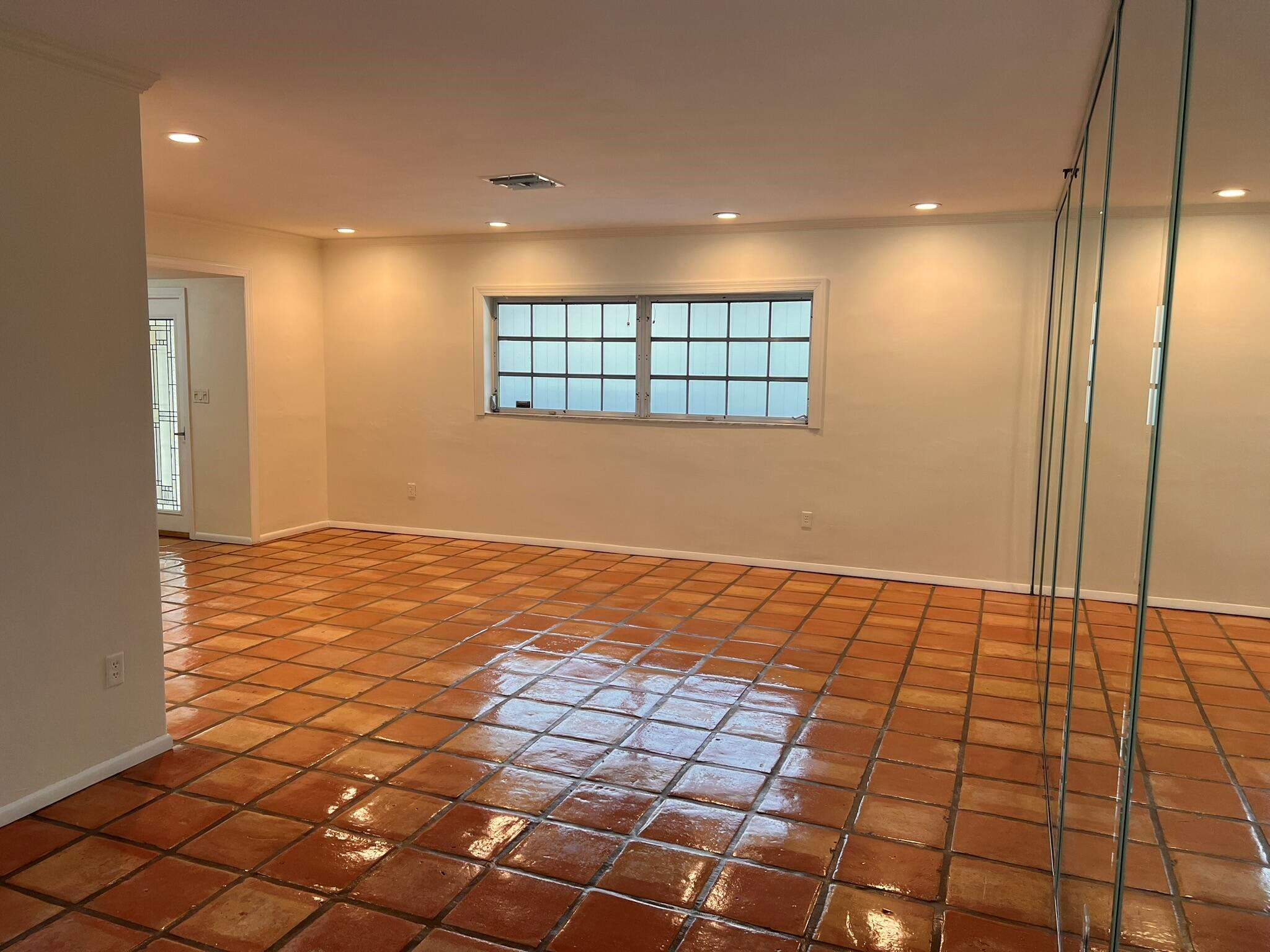 PALMETTO ROAD ESTS - Residential