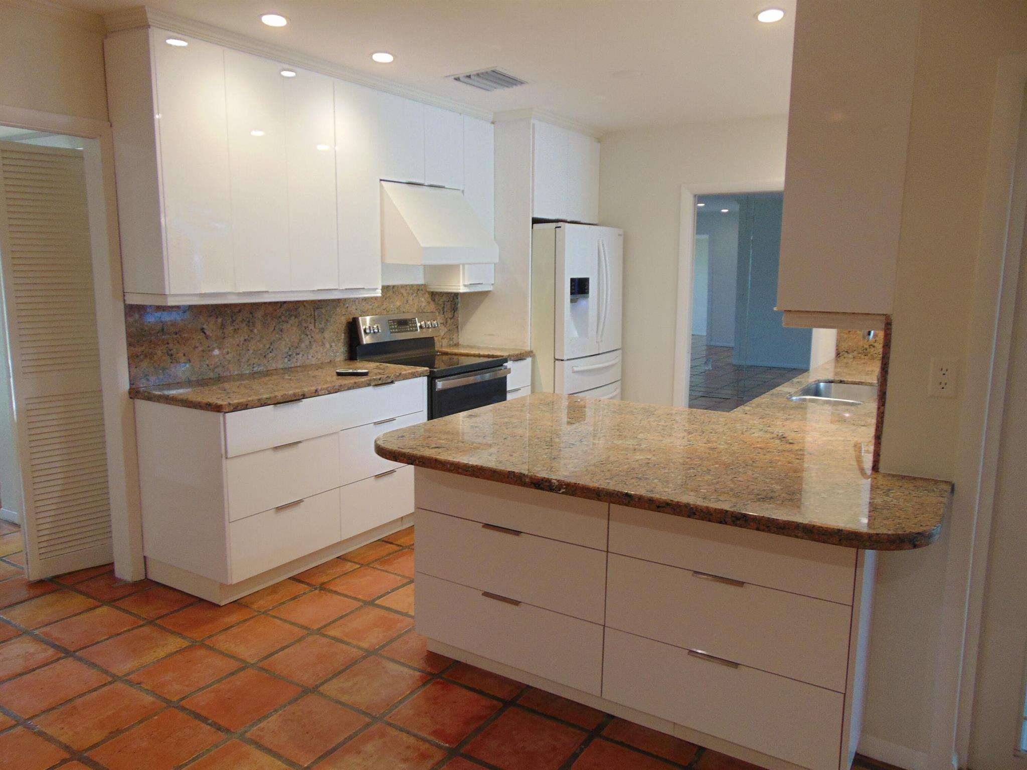 PALMETTO ROAD ESTS - Residential