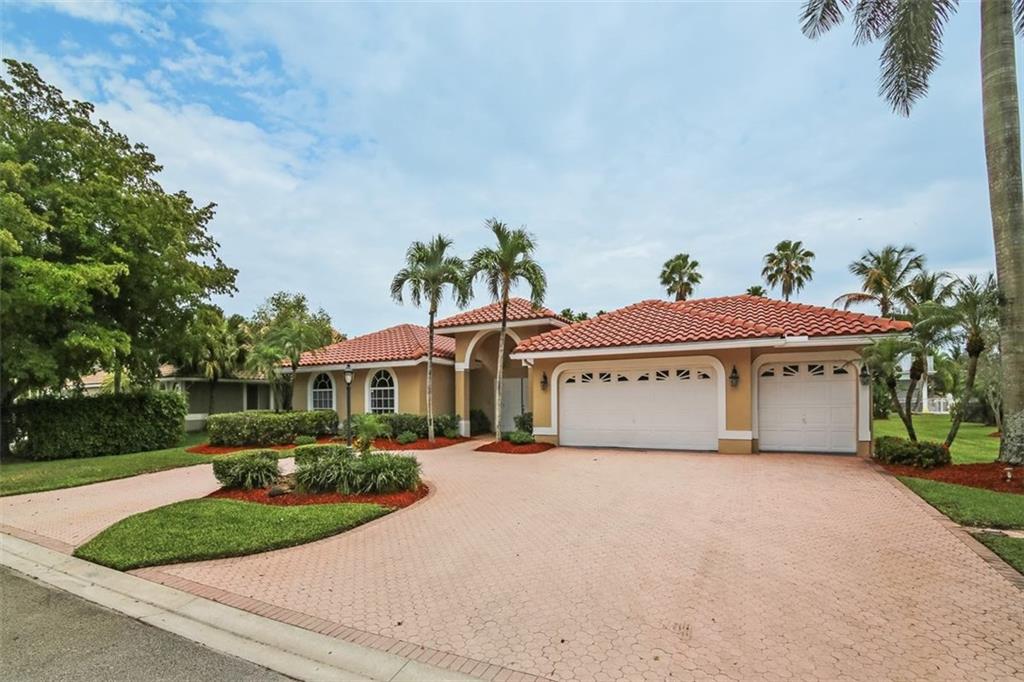 The Landings Of Parkland - Residential