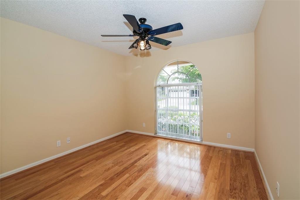 The Landings Of Parkland - Residential