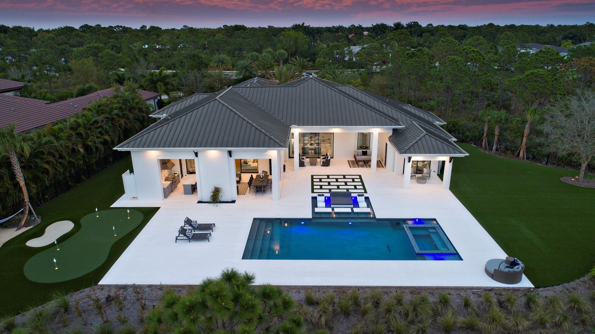 JUPITER EQUESTRIAN ESTATE - Residential