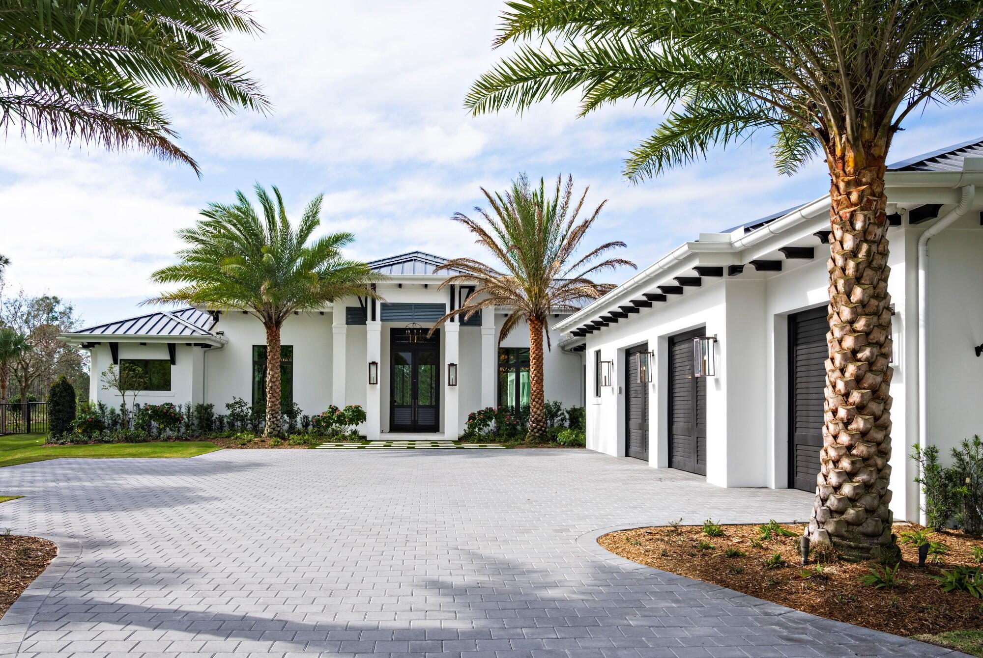 JUPITER EQUESTRIAN ESTATE - Residential