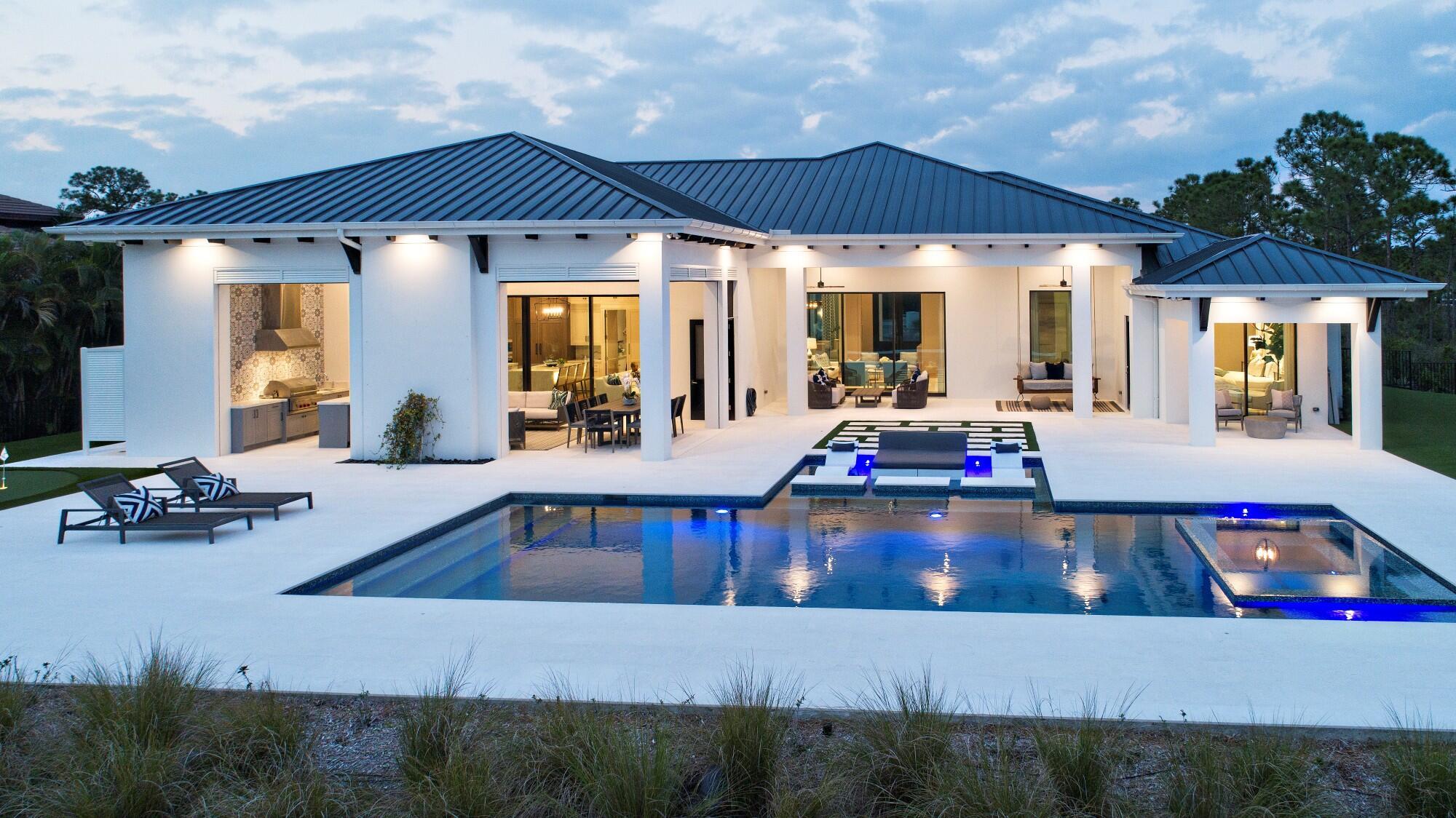 JUPITER EQUESTRIAN ESTATE - Residential