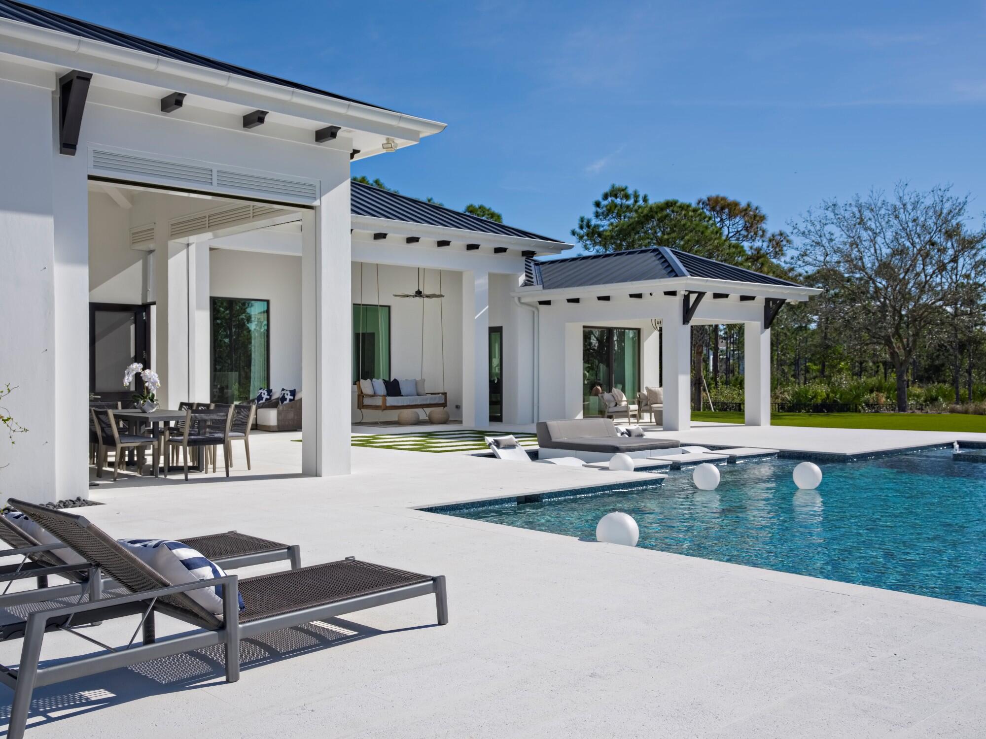 JUPITER EQUESTRIAN ESTATE - Residential