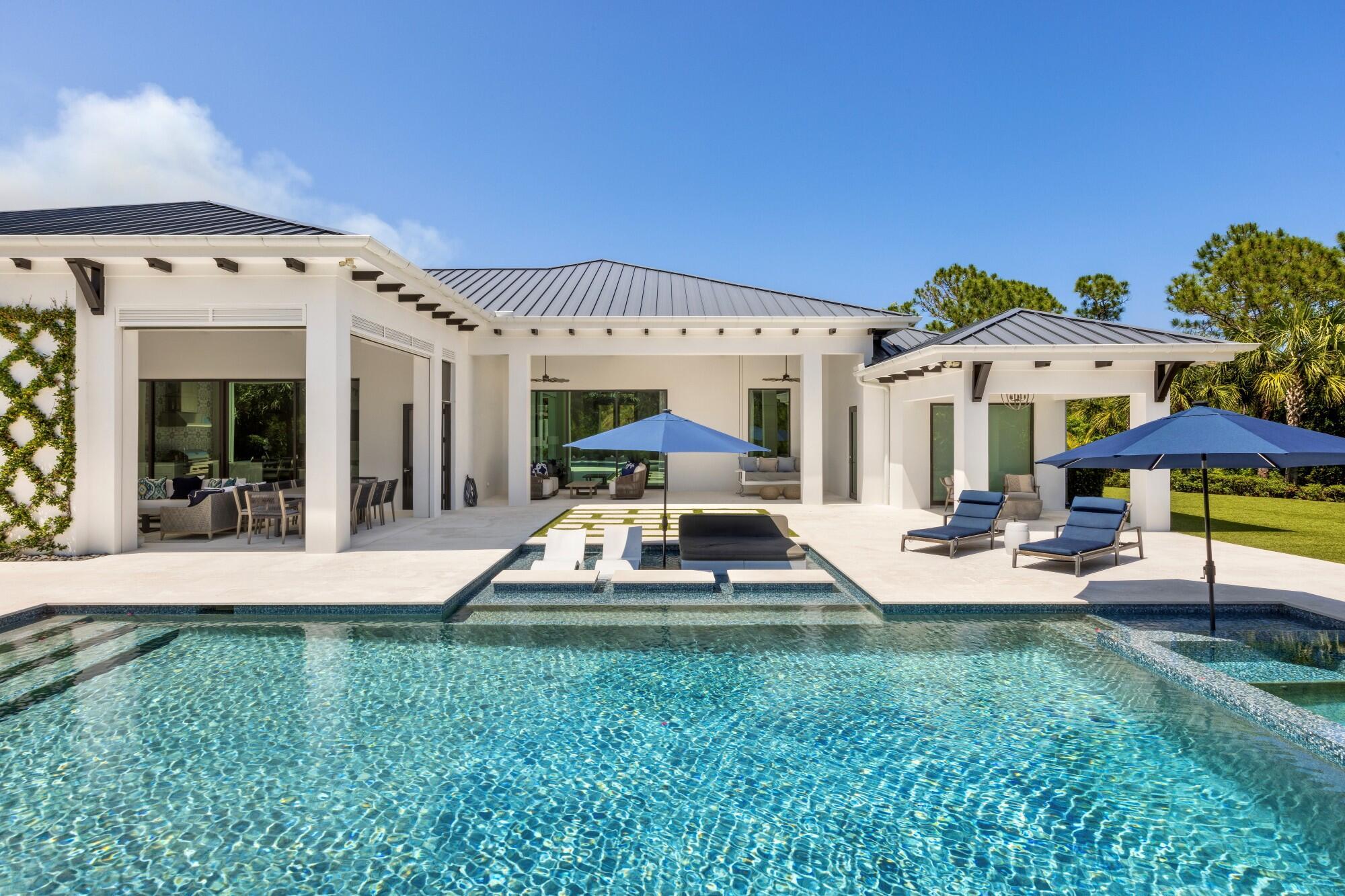 JUPITER EQUESTRIAN ESTATE - Residential