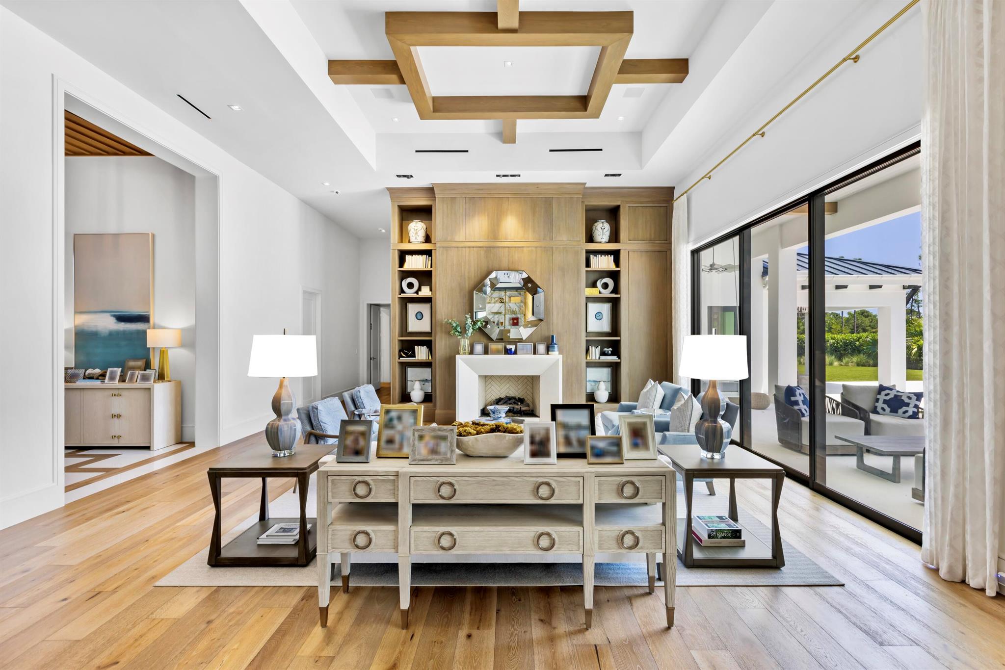 JUPITER EQUESTRIAN ESTATE - Residential