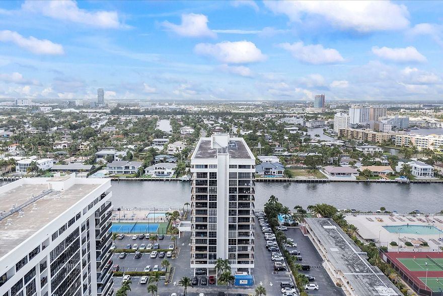 Stunning Intracoastal Views – Steps from the Beach
Live the coastal lifestyle in this beautifully furnished 2BR/2BA + den at Avant Garde with one-of-a-kind Intracoastal views and effortless beach access near the famed Hollywood Broadwalk. An open floor plan with floor-to-ceiling impact windows fills the home with light. Kitchen features a walk-in pantry; bedrooms offer bamboo floors. The primary suite has a large walk-in closet and spa-style bath with soaking tub. Resort-style amenities: heated pool, tennis, community room, bike storage, fitness center. Near dining, shopping, Gulfstream Park & Casino, and 20 minutes to Fort Lauderdale. Schedule your private showing today and make this rare Intracoastal retreat yours!