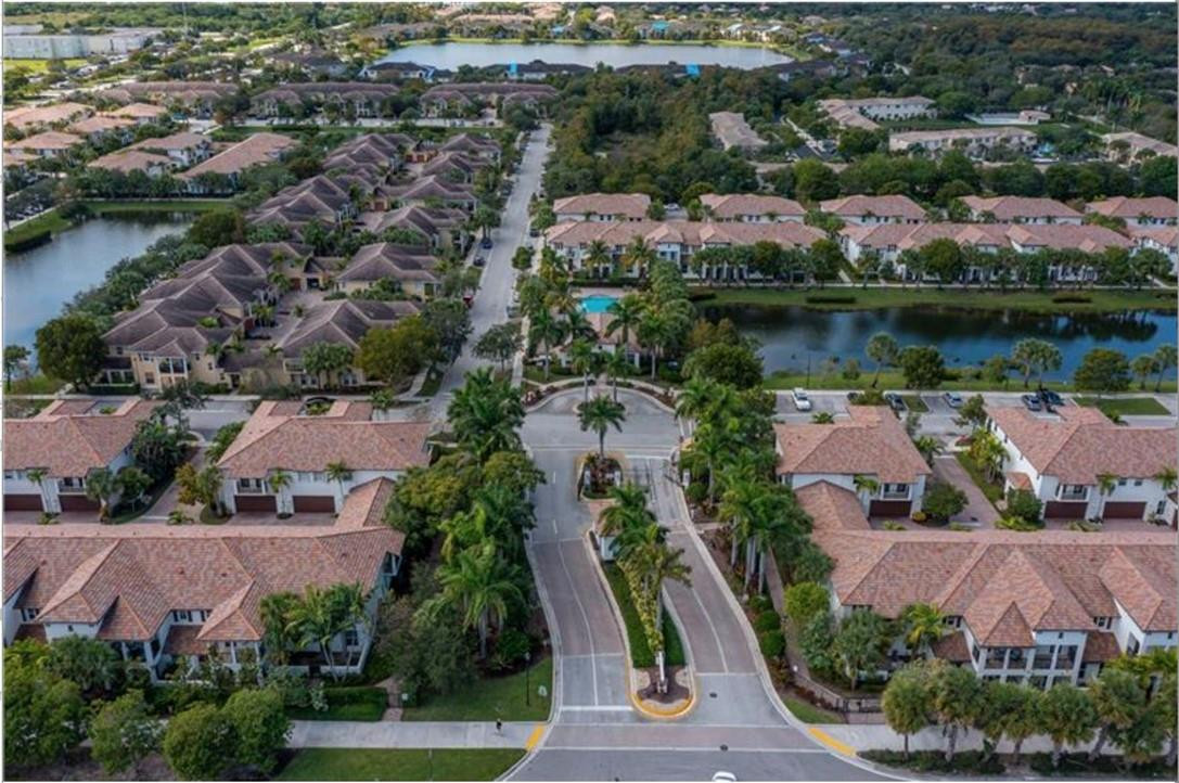 PALOMA LAKES PLAT - Residential Lease