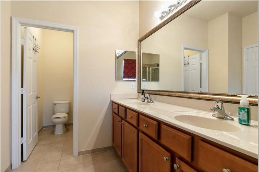 PALOMA LAKES PLAT - Residential Lease