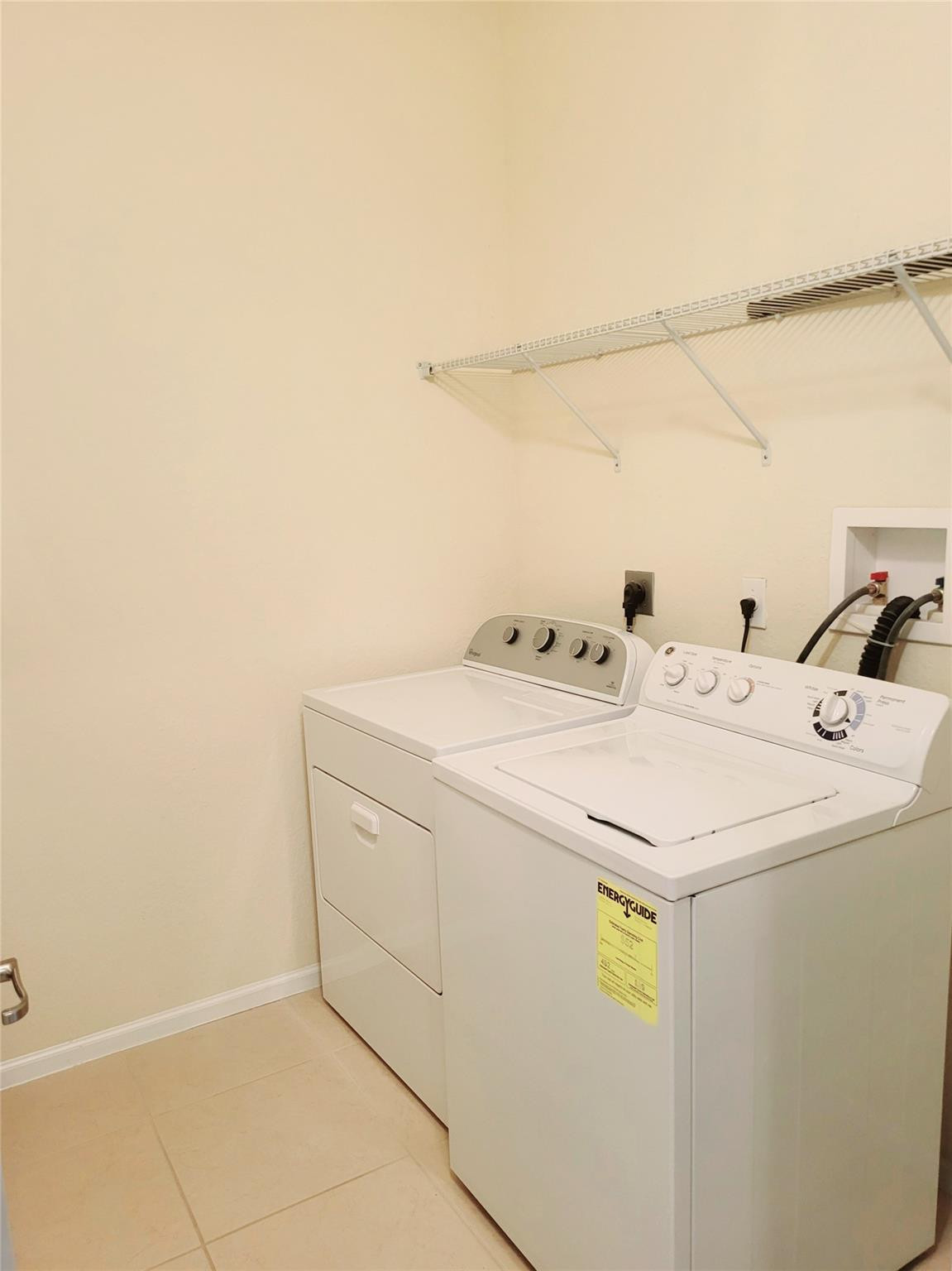 PALOMA LAKES PLAT - Residential Lease