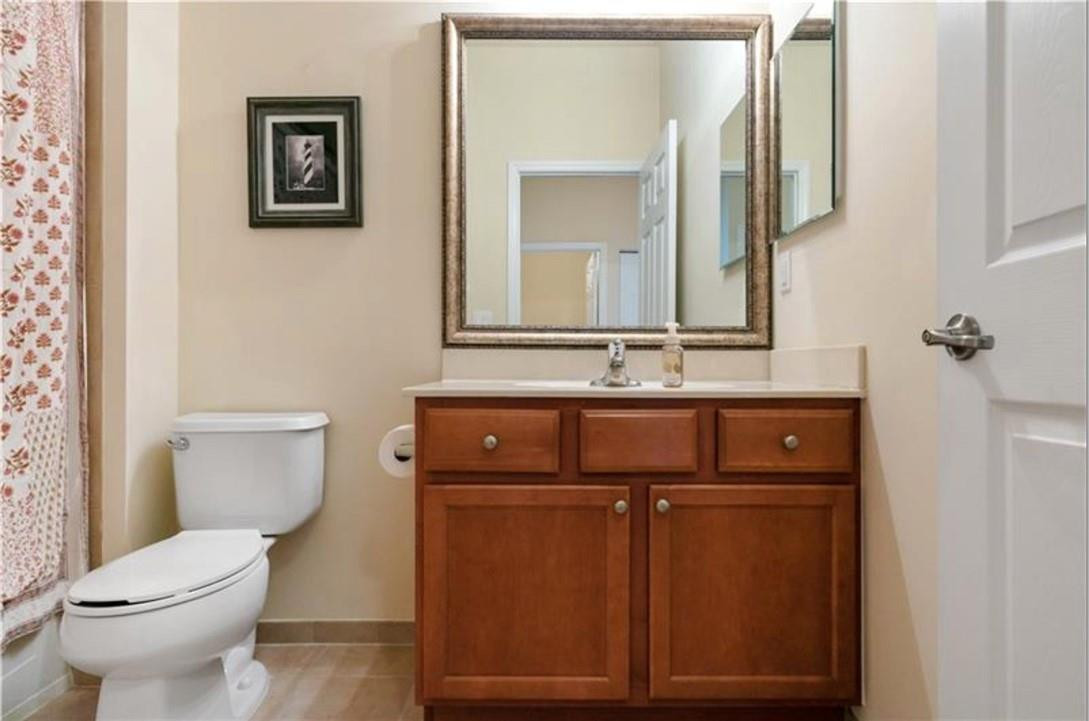 PALOMA LAKES PLAT - Residential Lease