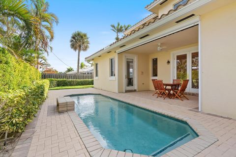 A home in Deerfield Beach