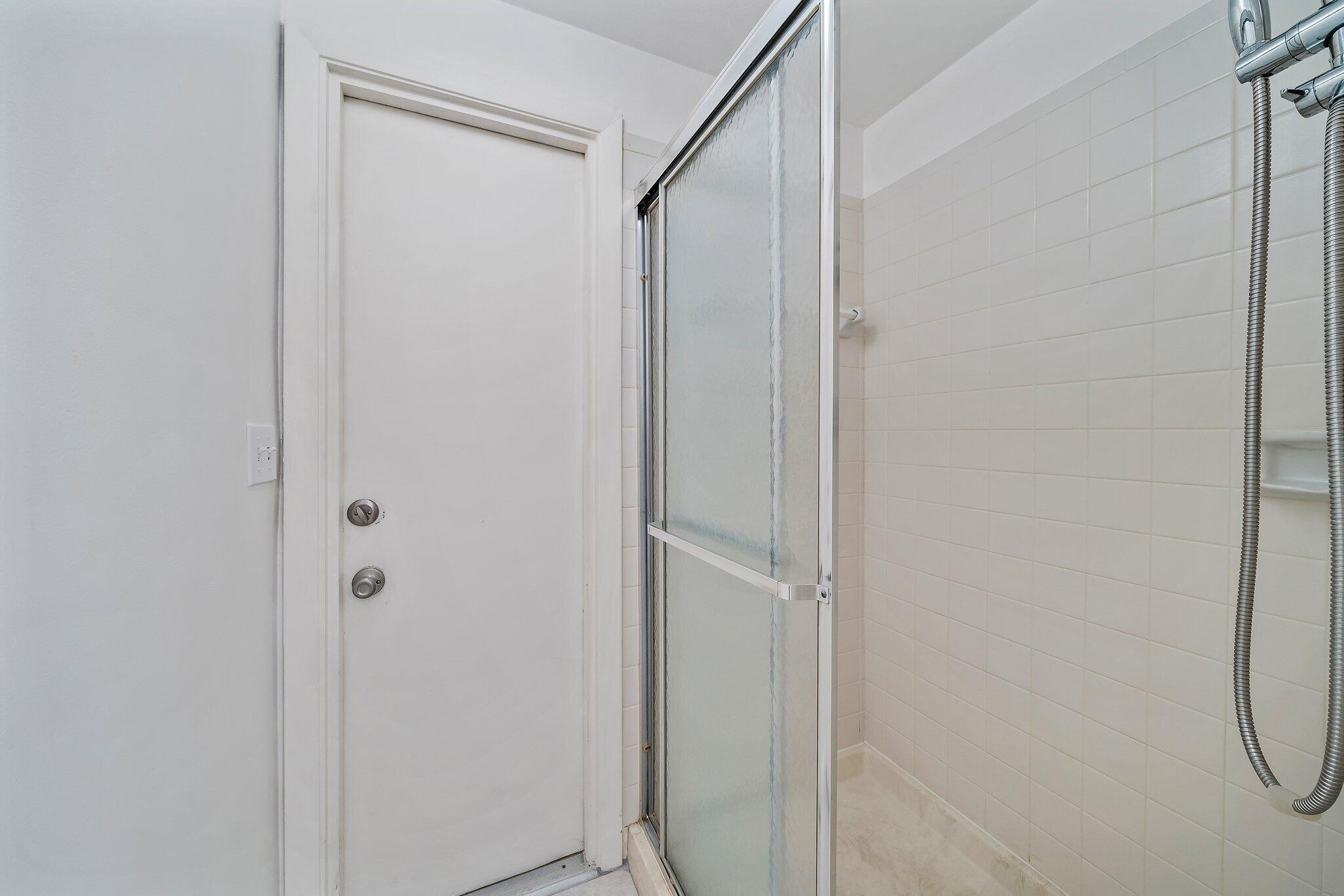 OCEANSIDE TERRACE CONDO - Residential