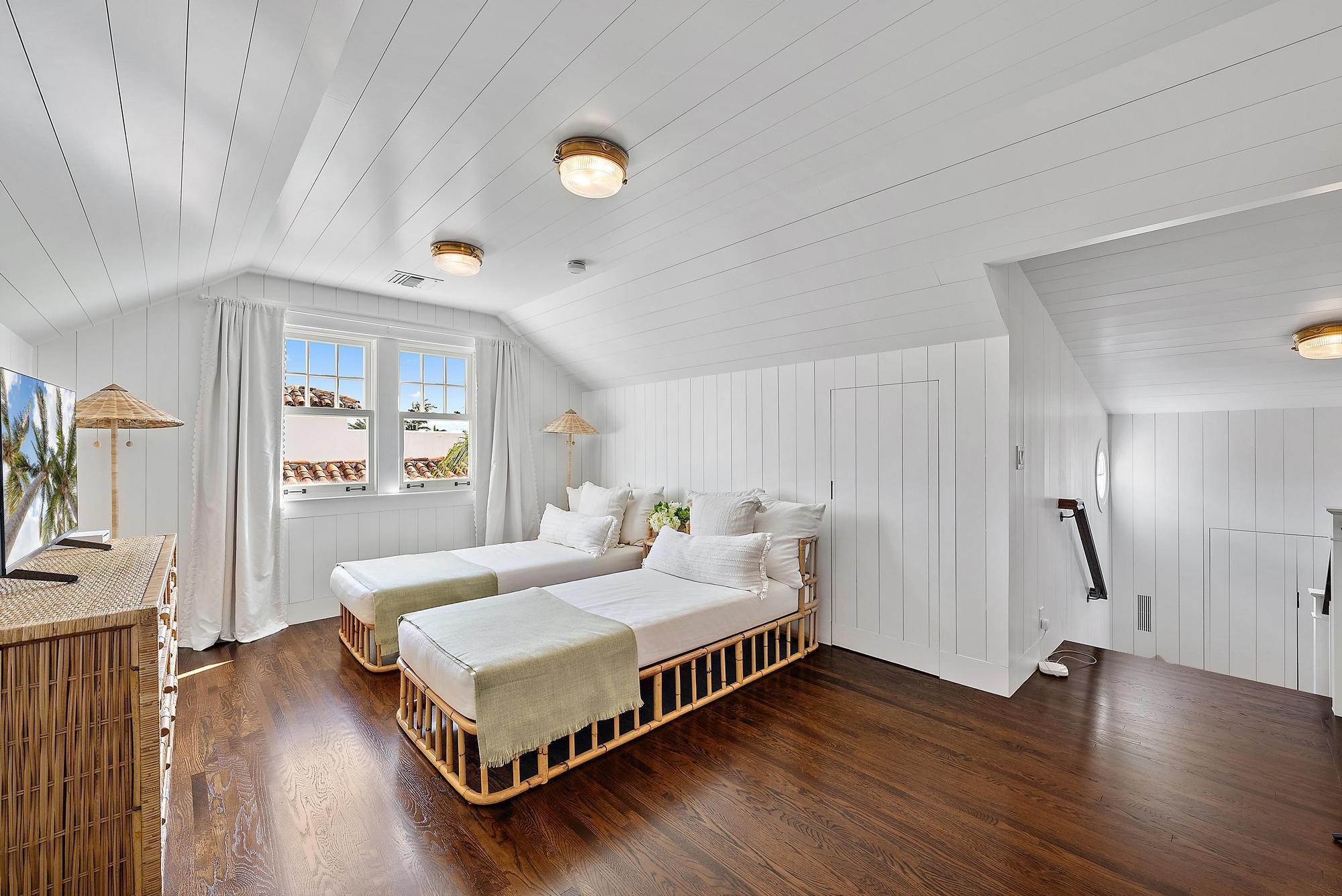 POINCIANA PARK 2ND ADD IN - Residential