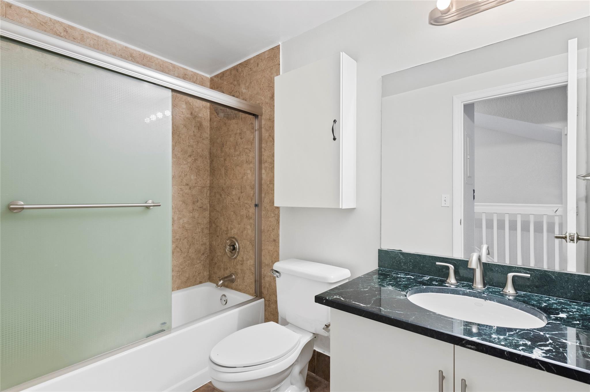 VILLAS DE TUSCANY CONDO - Residential Lease