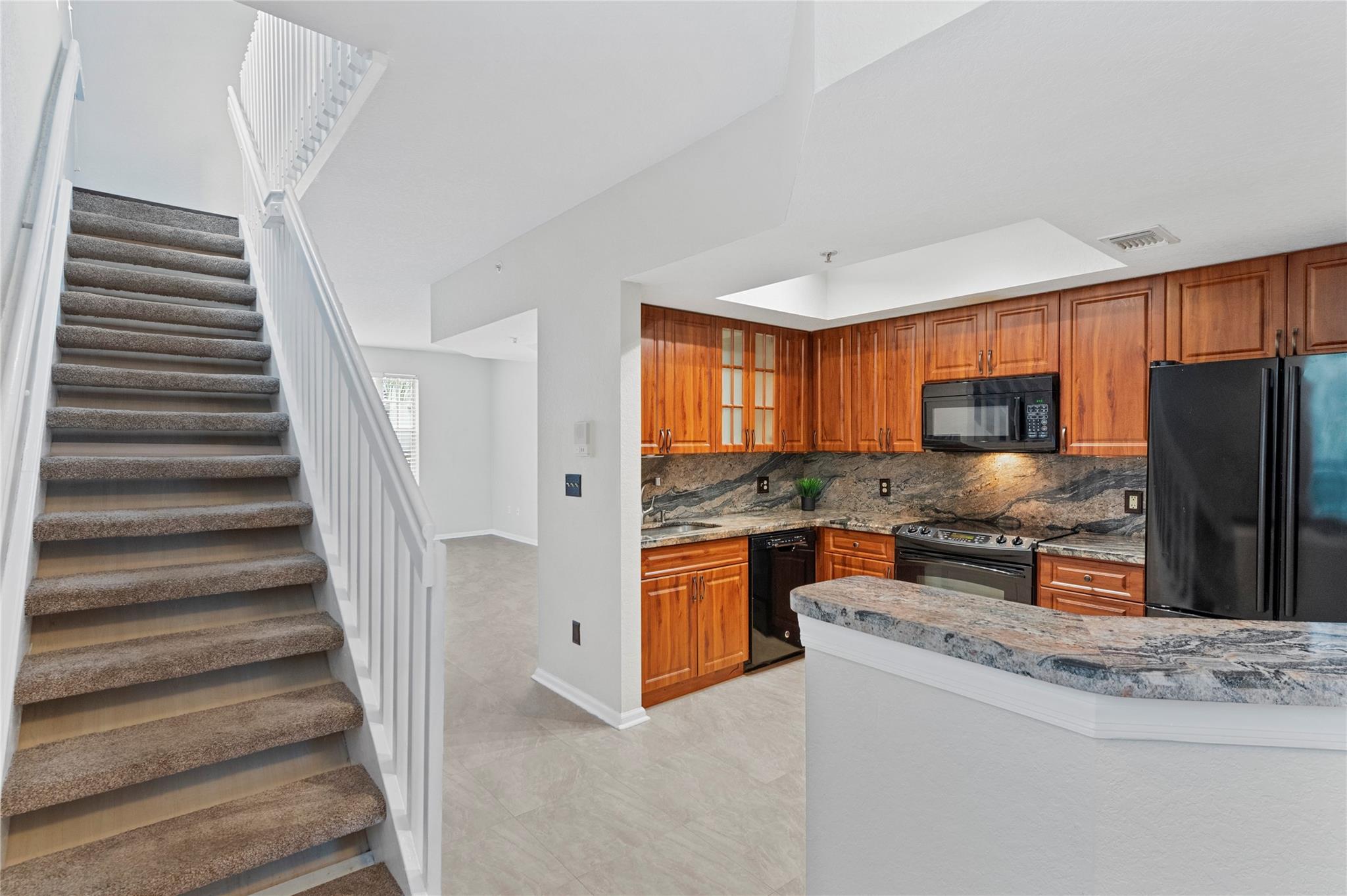 VILLAS DE TUSCANY CONDO - Residential Lease