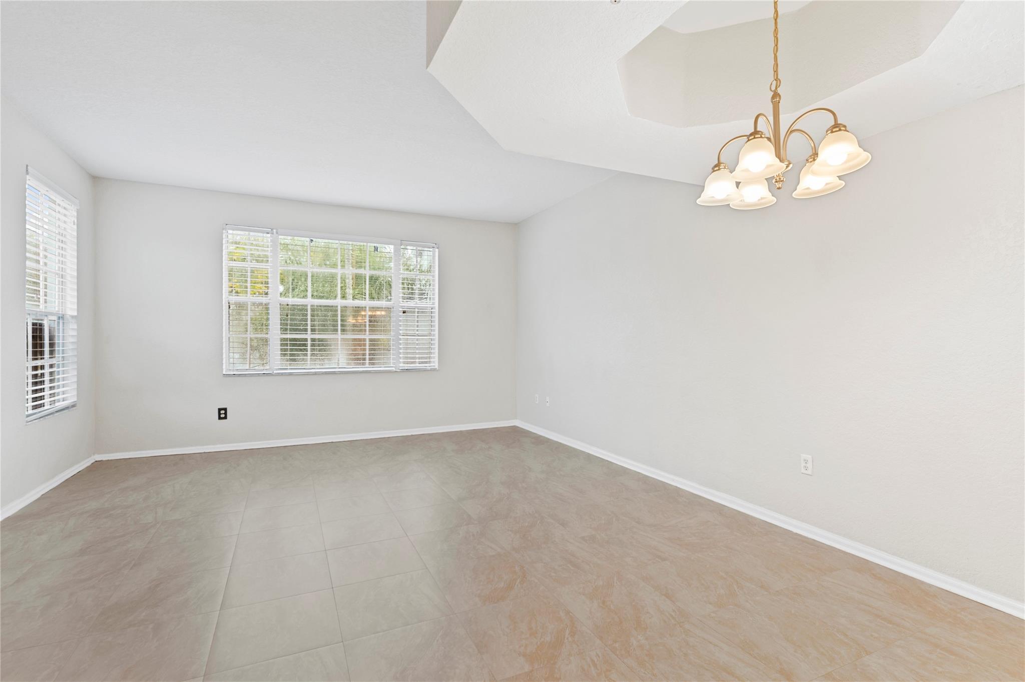 VILLAS DE TUSCANY CONDO - Residential Lease