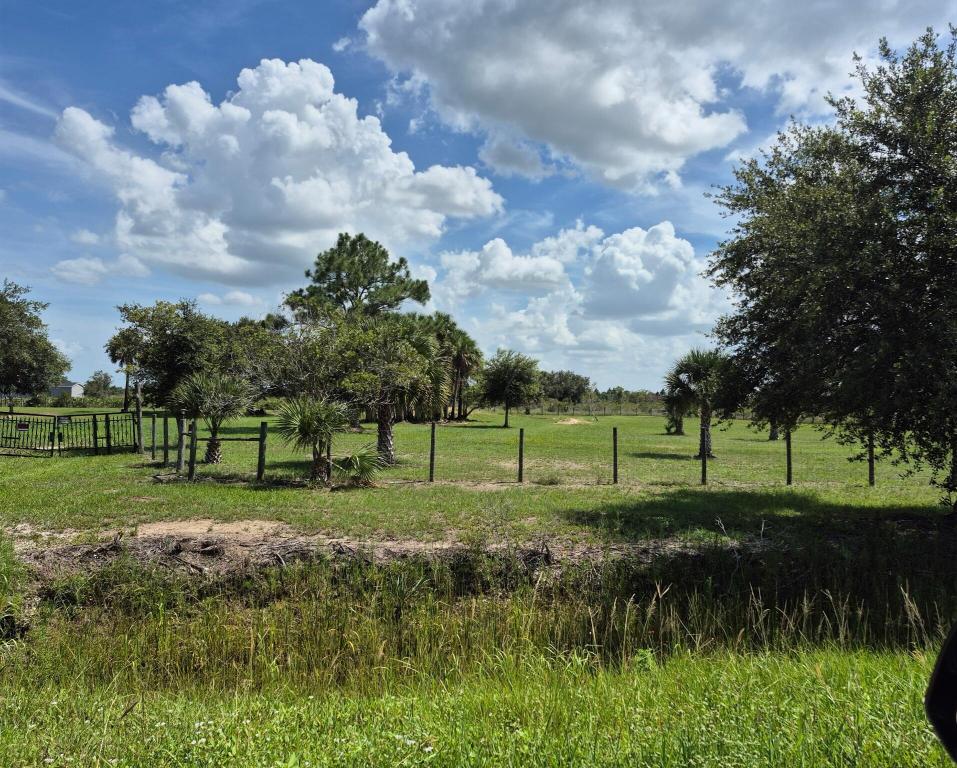 THE SOUTHERN COLONIZATION COMPANY - Land