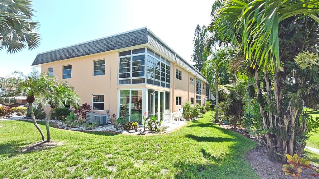 Photo of 2950 SE Ocean Boulevard #37-6, Stuart, FL 34996 (MLS # R11000542)