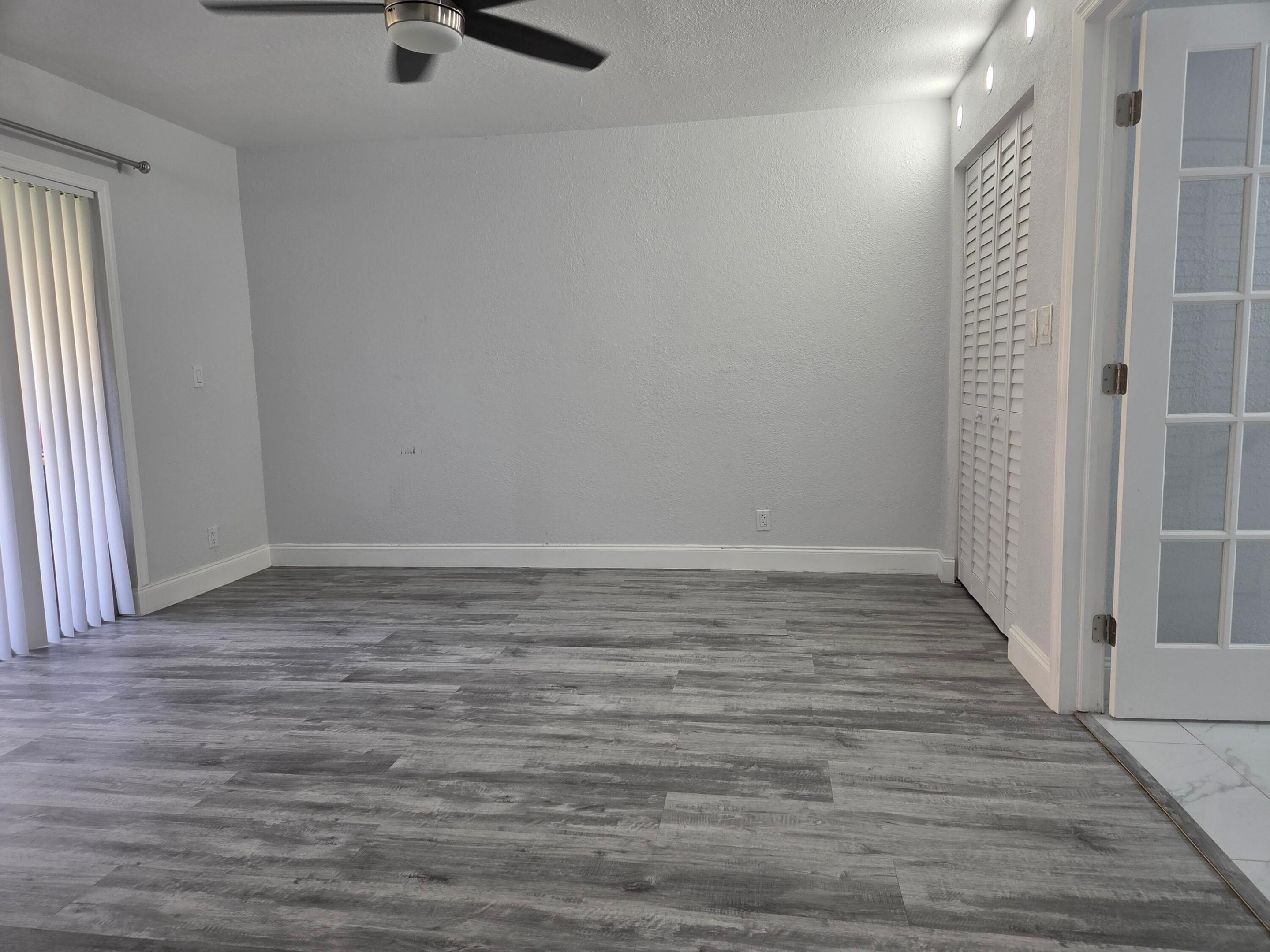 3905 N Nob Hill Road Apt 110