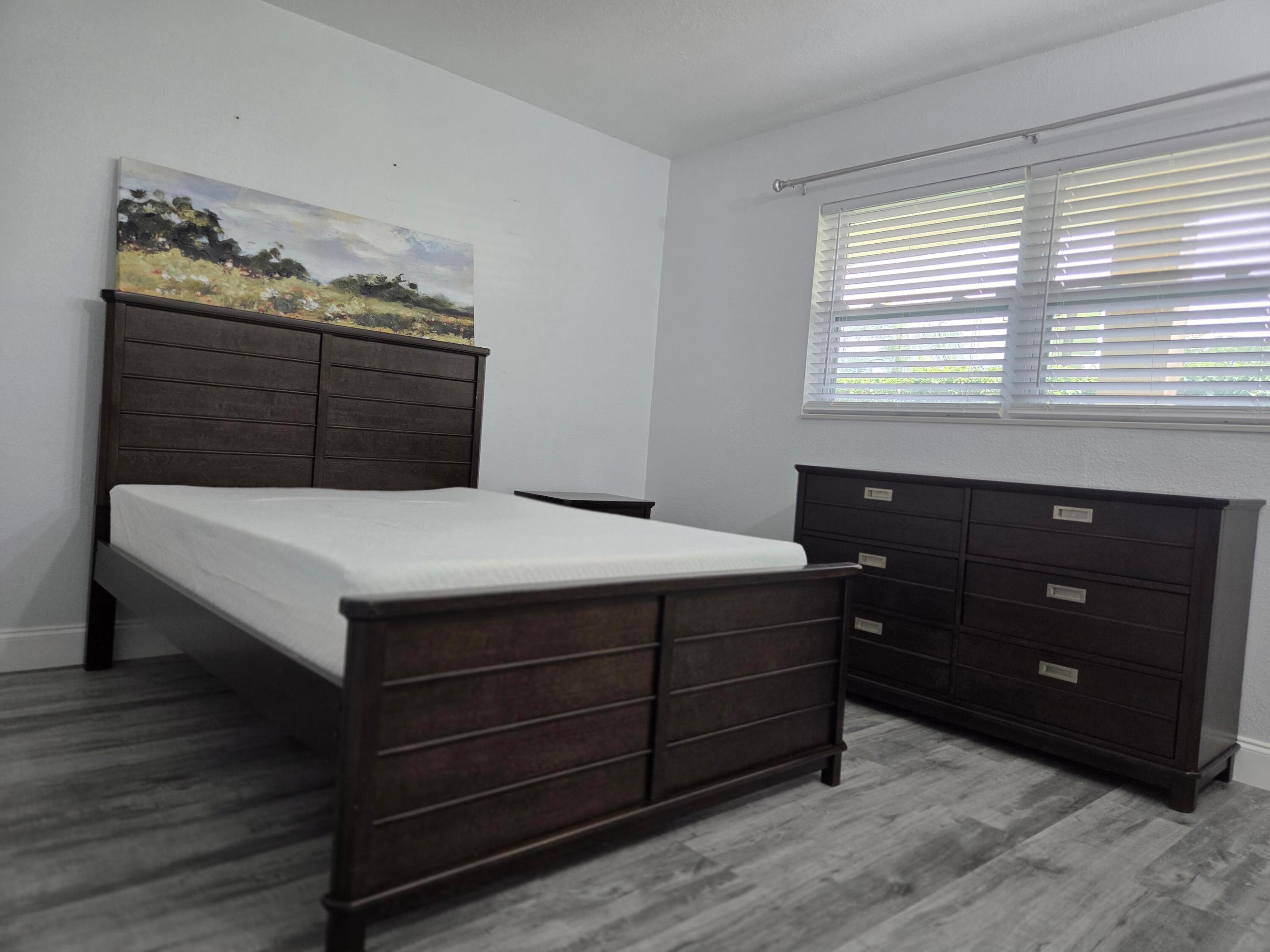 SUNRISE ISLAND CONDOMINIUM - Residential