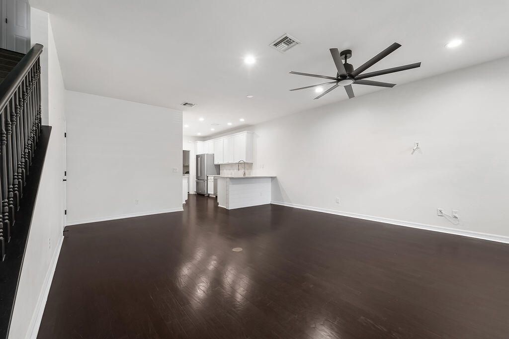 Photo of 1119 N Community Drive, Jupiter, FL 33458 (MLS # R10981837)