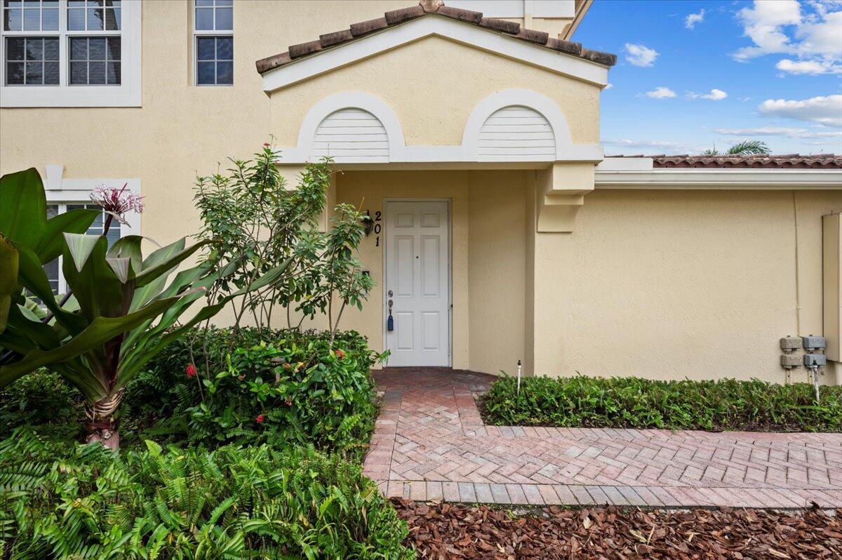 9778 Bowline Drive 201, West Palm Beach, FL, 33411/$404,900 1 9778 Bowline Drive 201