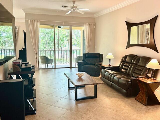 9778 Bowline Drive 201, West Palm Beach, FL, 33411/$404,900 4 9778 Bowline Drive 201