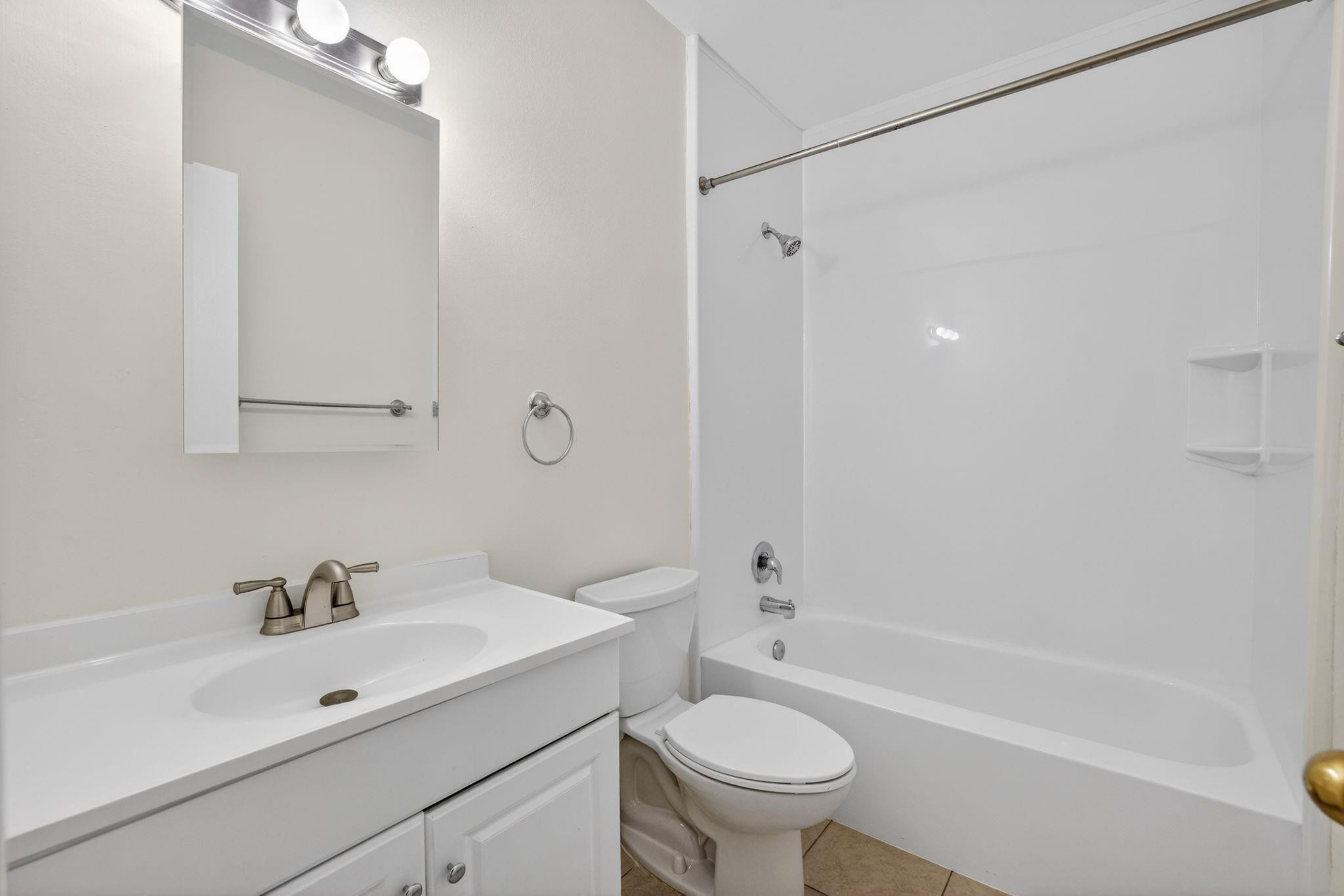 F A Barretts Sub Of W1/2 - Residential Lease