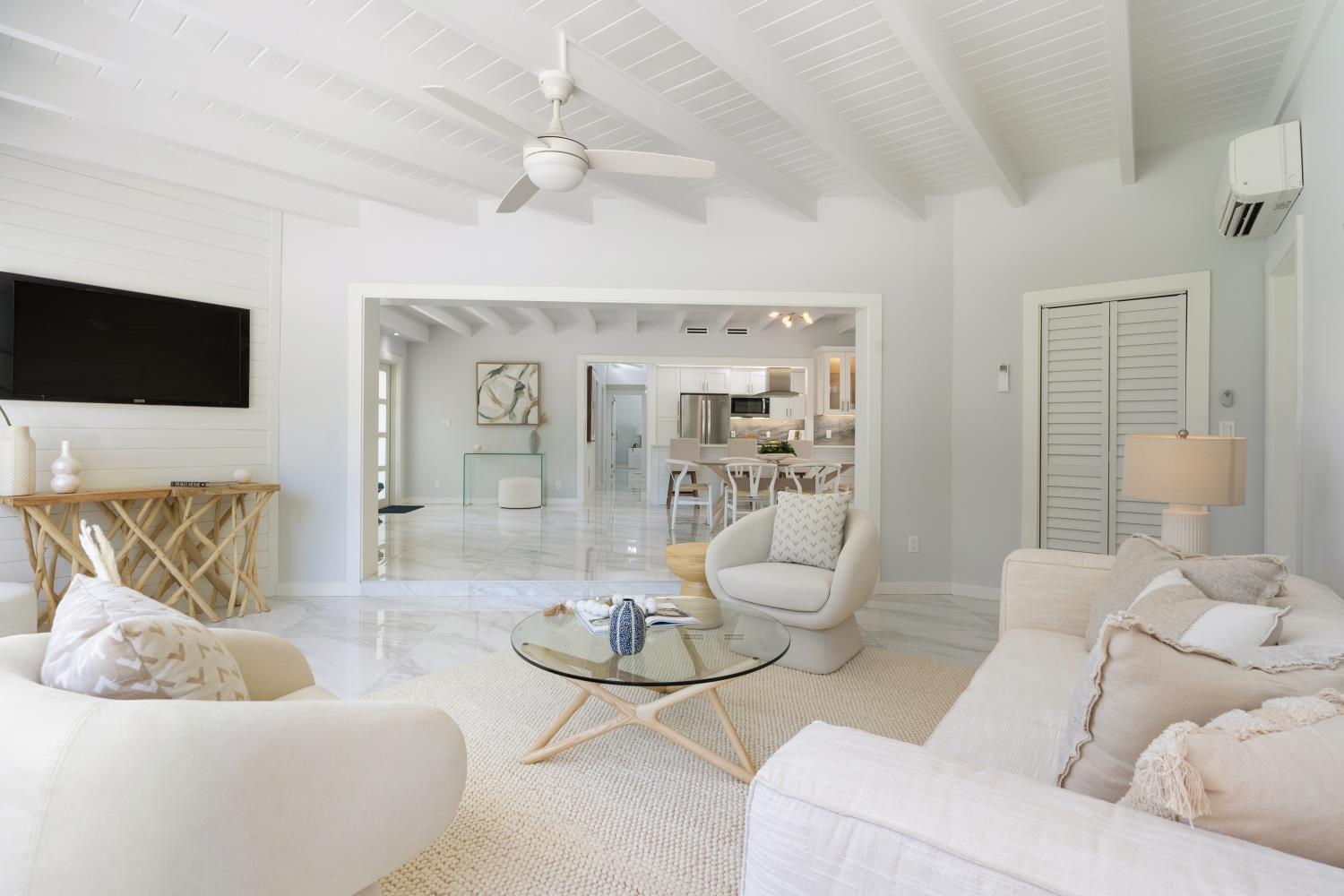 Lighthouse Point 4th Sec - Residential