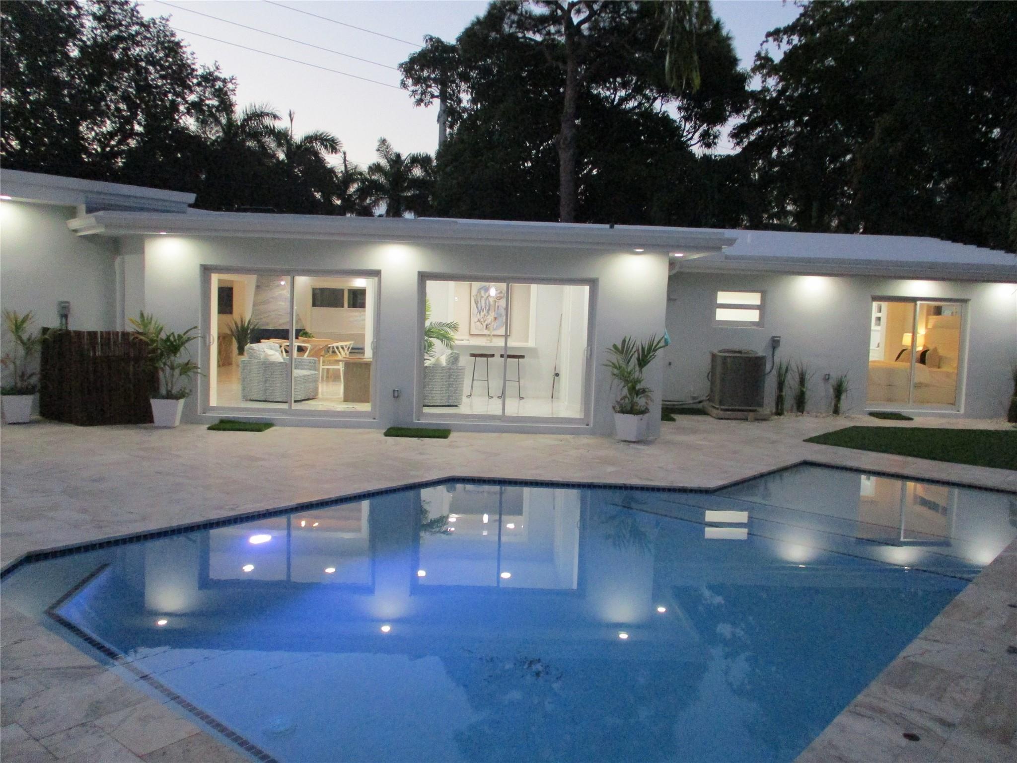 Lighthouse Point 4th Sec - Residential