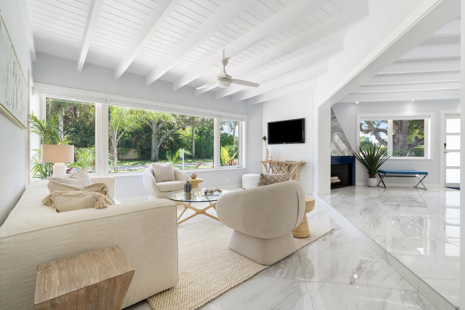 Lighthouse Point 4th Sec - Residential