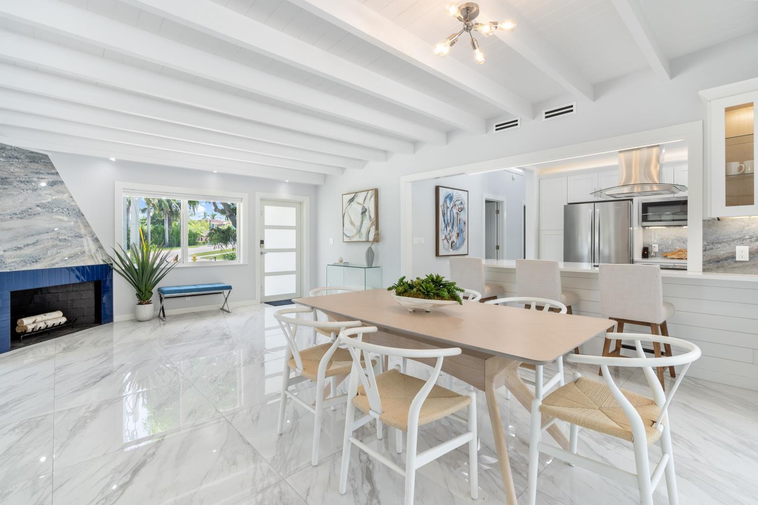 Lighthouse Point 4th Sec - Residential