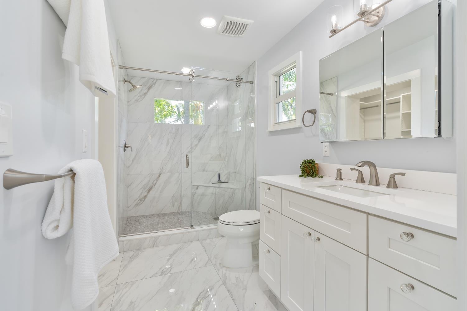 Lighthouse Point 4th Sec - Residential