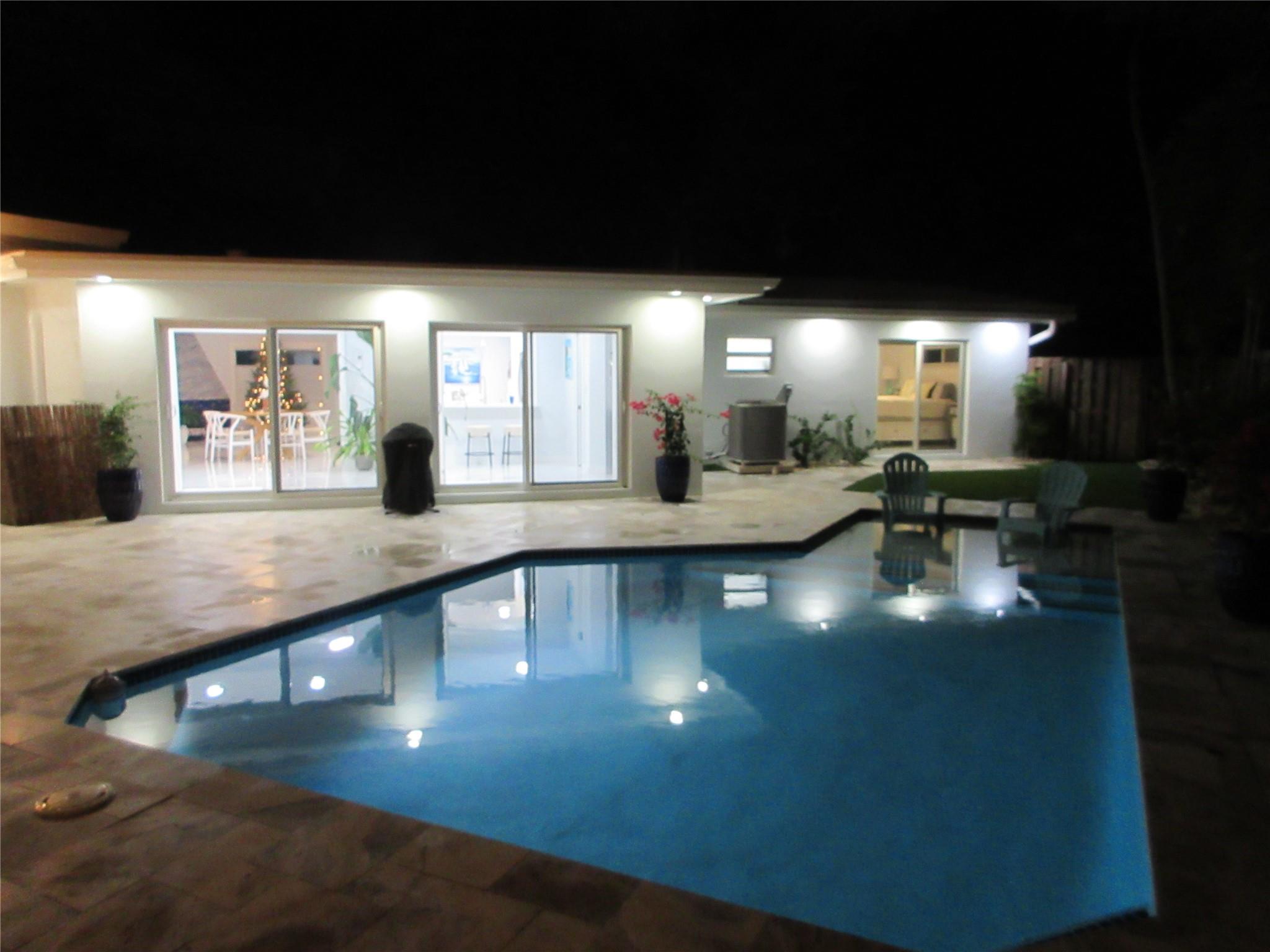 Lighthouse Point 4th Sec - Residential