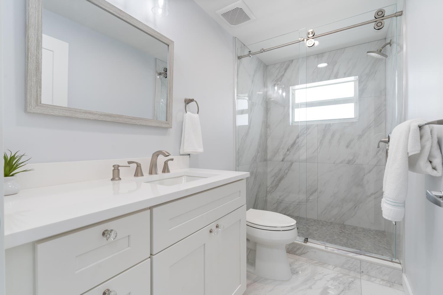 Lighthouse Point 4th Sec - Residential