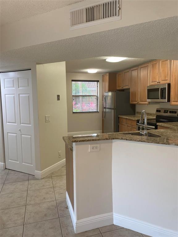 Edgewater Condo - Residential Lease