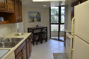 SEASCAPE I - CONDOMINIUM - Residential