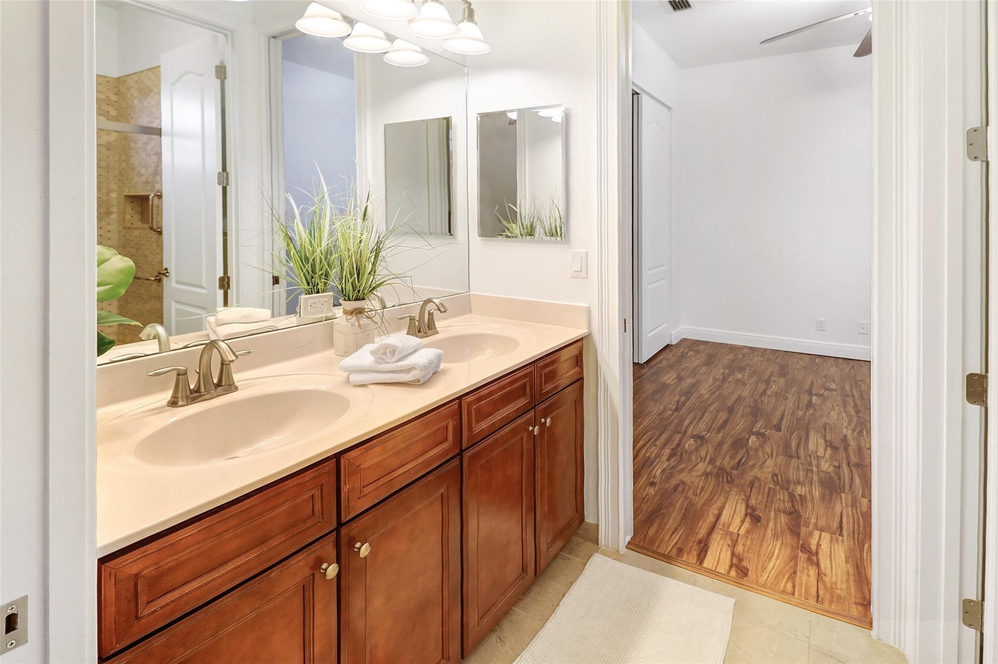 Debuys 180-147 B - Residential