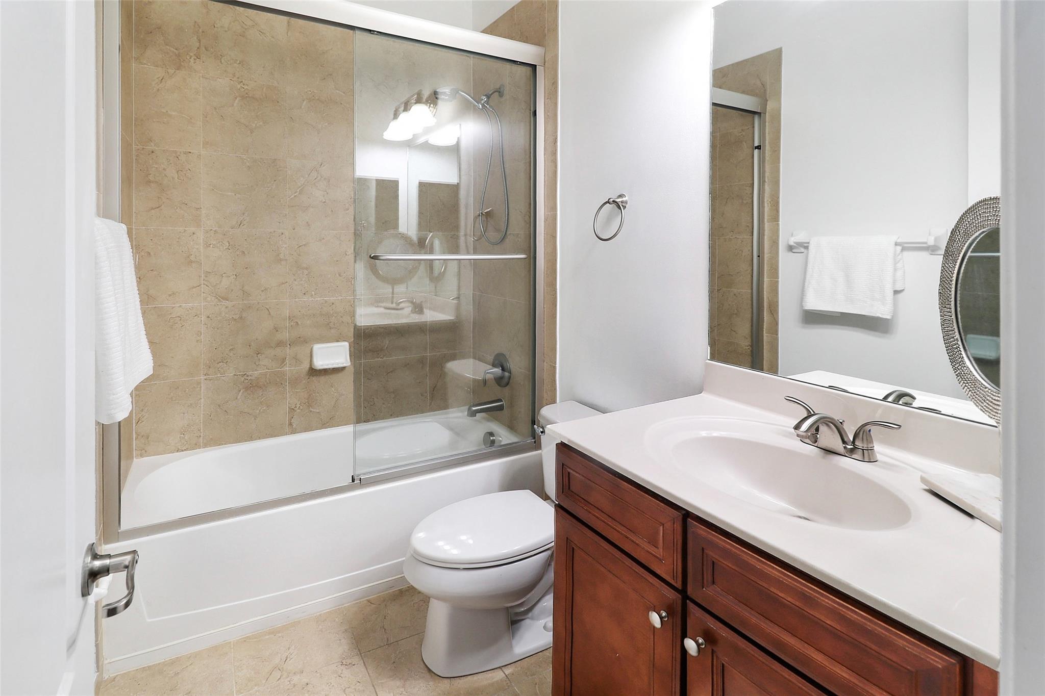 Debuys 180-147 B - Residential