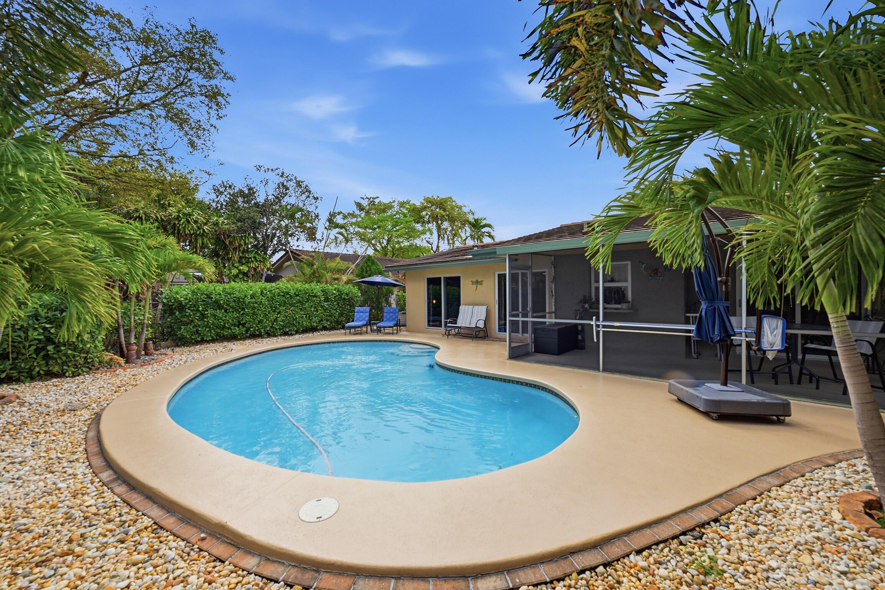 FOREST HILLS - Residential