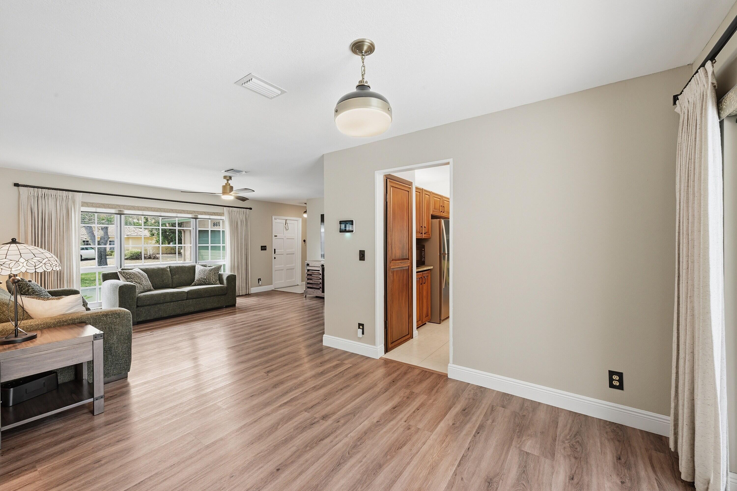 FOREST HILLS - Residential